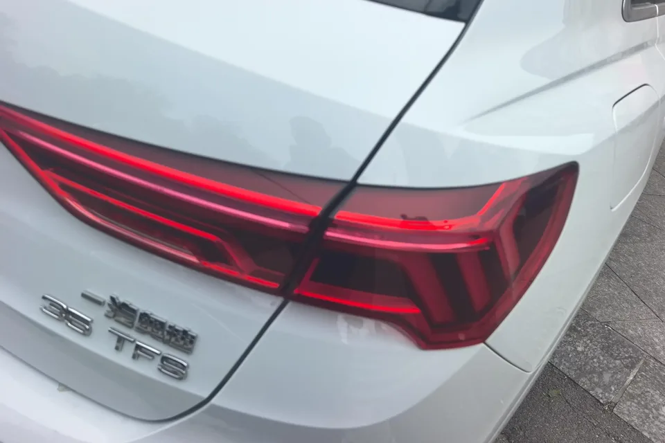 Audi Q3 Audi Q3 2022 35 TFSI Stylish Dynamic 2022 — thumbnail 2