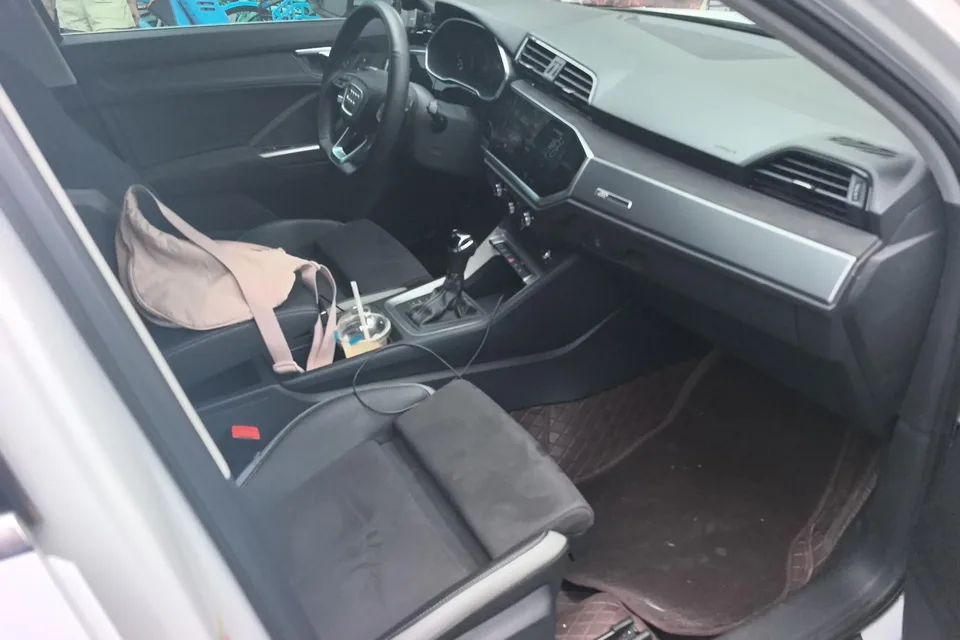 Audi Q3 Audi Q3 2022 35 TFSI Stylish Dynamic 2022 — thumbnail 3
