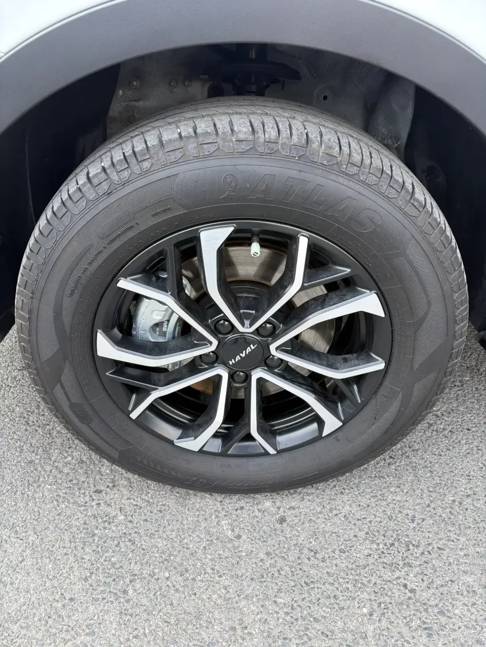 Haval H6 Haval H6 2023 National Trend Edition 1.5T Automatic City Edition 2023 — thumbnail 3