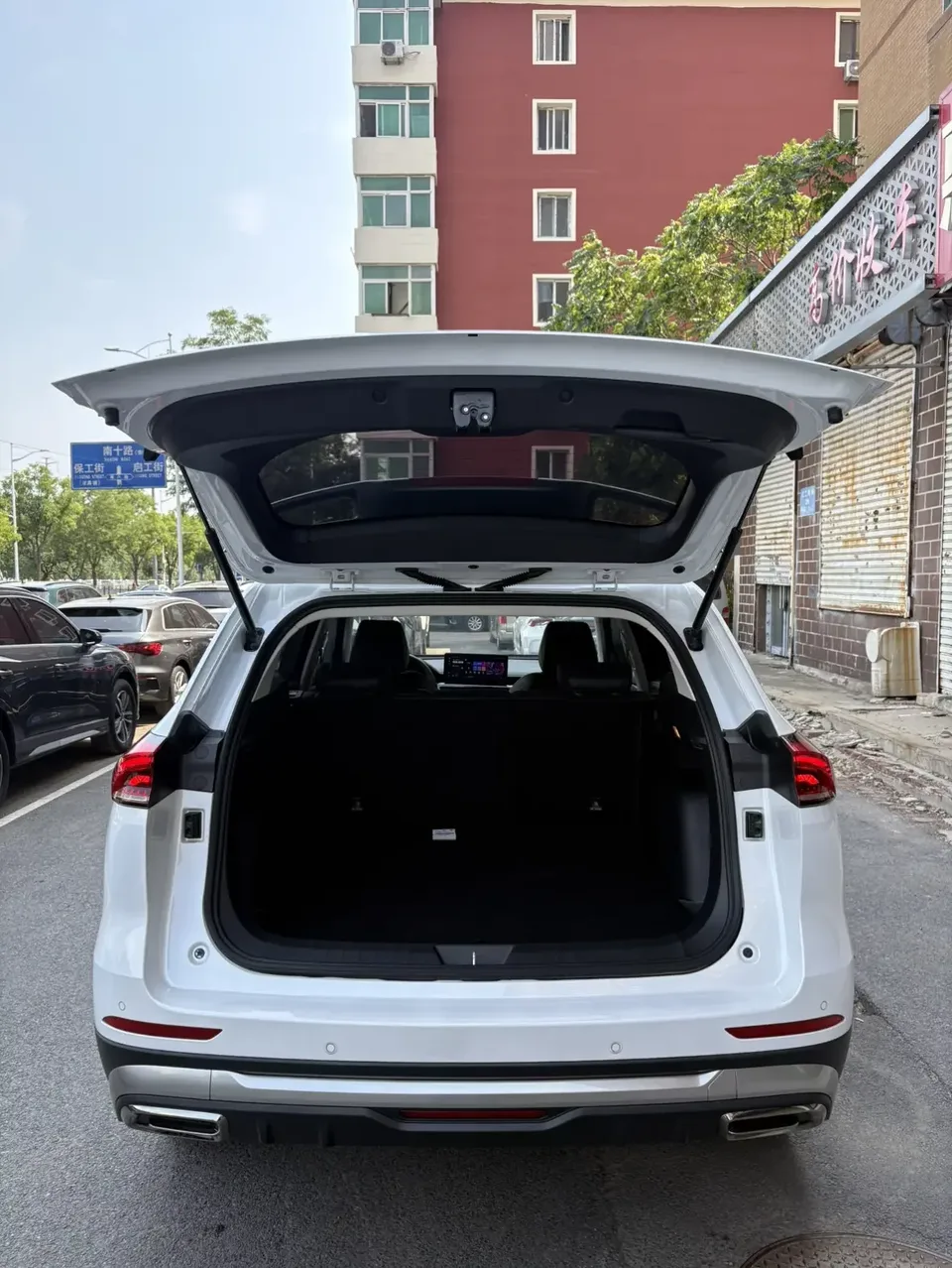 Haval H6 Haval H6 2023 National Trend Edition 1.5T Automatic City Edition 2023 — thumbnail 4