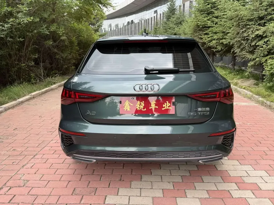 Audi A3 Audi A3 2023 Sportback 35 TFSI Stylish and sporty 2023 — thumbnail 2