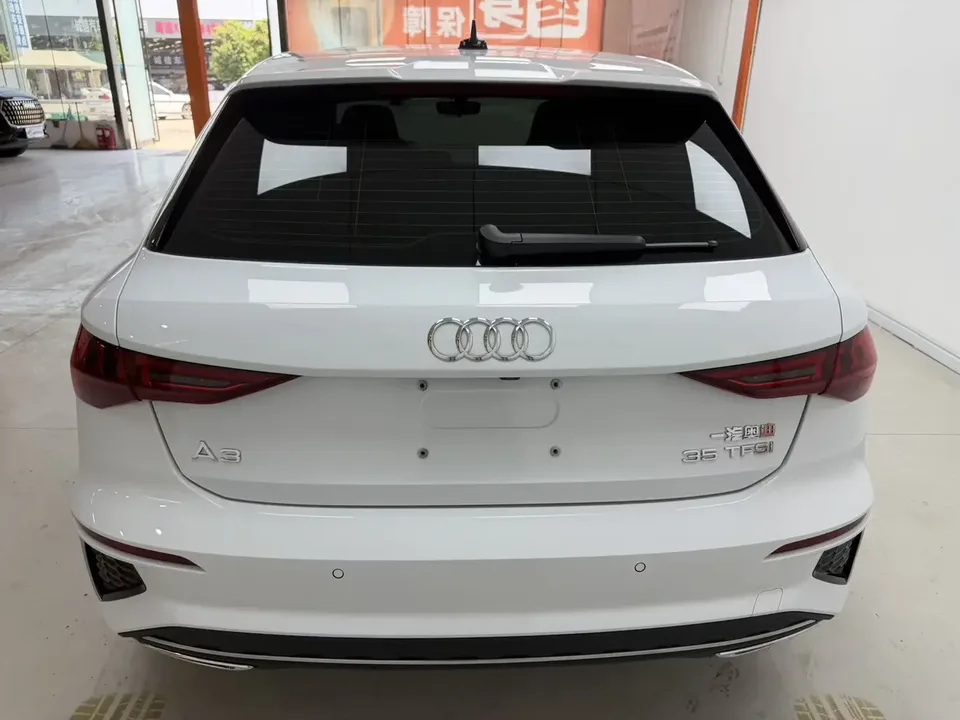 Audi A3 Audi A3 2023 Sportback 35 TFSI Stylish and sporty 2023 — thumbnail 2