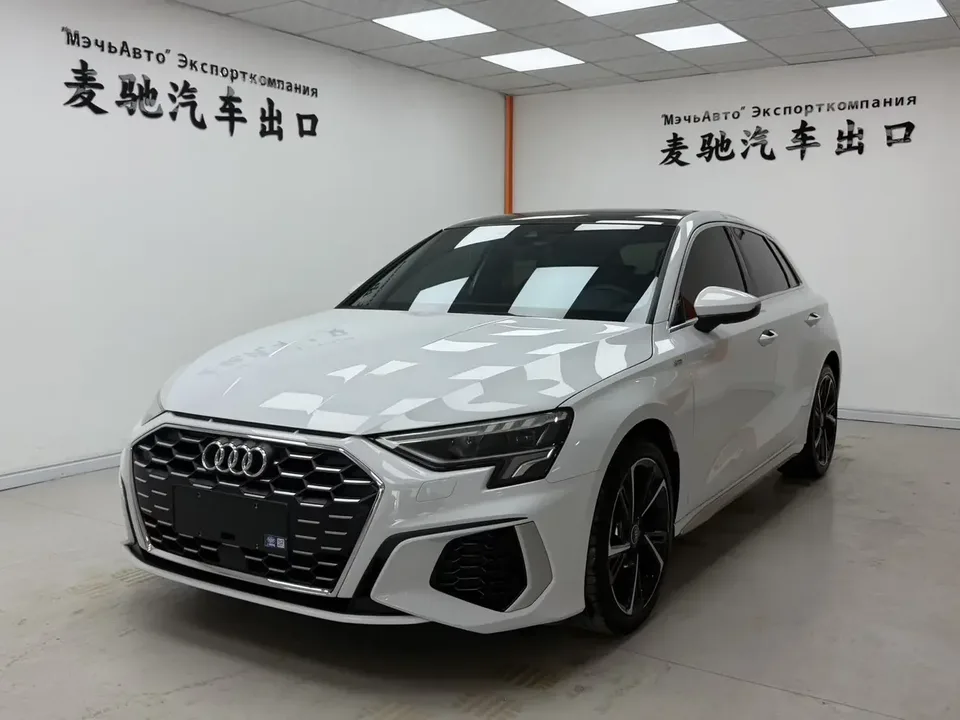 Audi A3 Audi A3 2023 Sportback 35 TFSI Stylish and sporty 2023 — photo 1, buy with delivery to Moscow