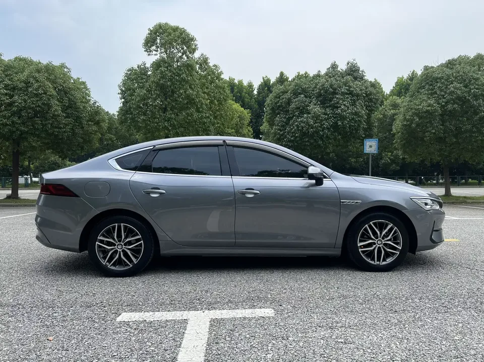 BYD Qin PLUS EV Qin PLUS EV 2023 Champion Edition 510KM Exceeding 2023 — thumbnail 5