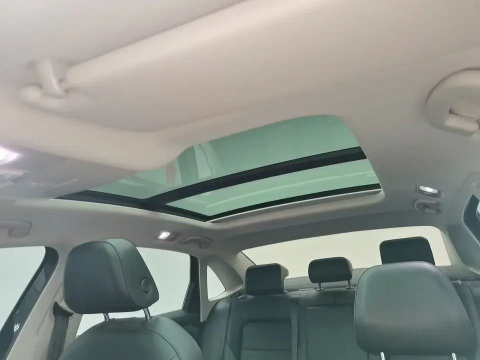 Volkswagen Sagitar Sagitar 2022 280TSI DSG Flying Edition 2022 — thumbnail 5