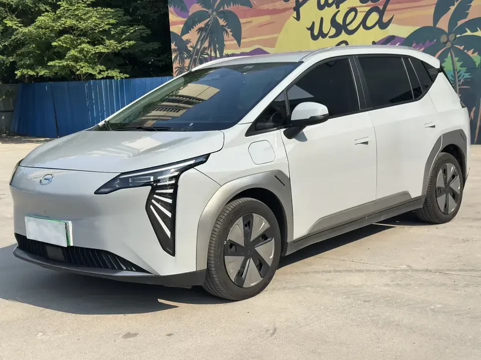 AION Y AION Y 2023 AION Y Younger 2023 — photo 1, buy with delivery to Moscow