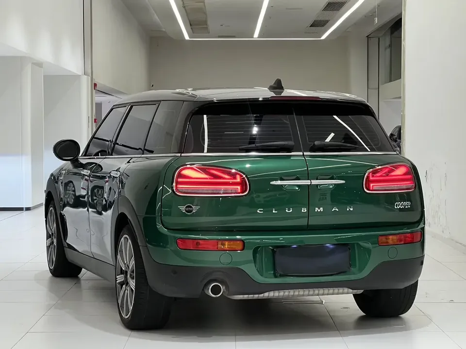 MINI Clubman MINI CLUBMAN 2022 1.5T COOPER Connoisseur 2022 — thumbnail 2