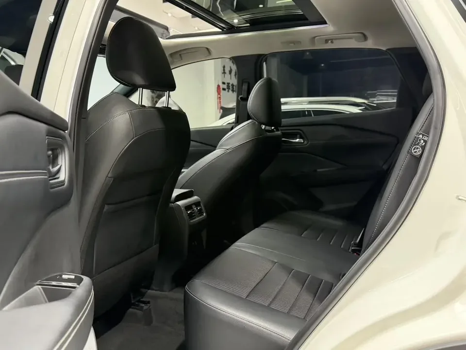 Nissan Qashqai Qashqai 2023 1.3T Deluxe Edition 2023 — thumbnail 5