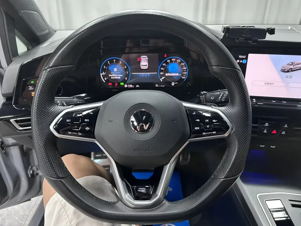 Volkswagen Golf golf 2023 280TSI DSG R-Line Lite 2023 — миниатюра 4