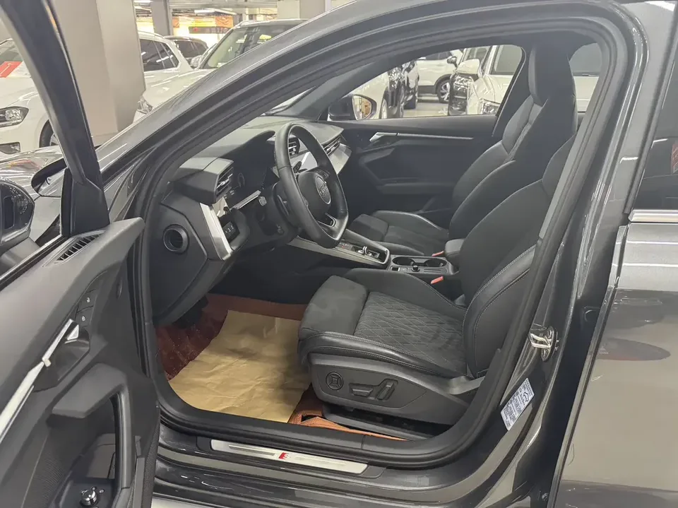 Audi A3 Audi A3 2023 A3L Limousine 35 TFSI Luxury Sports 2023 — миниатюра 4