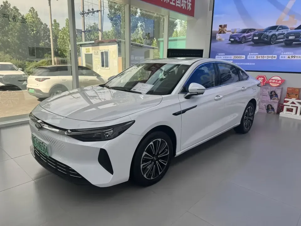 Chery Fengyun A8 Fengyun A8 2024 Yuanhang Edition 127 Deluxe 2025 — photo 1, buy with delivery to Moscow