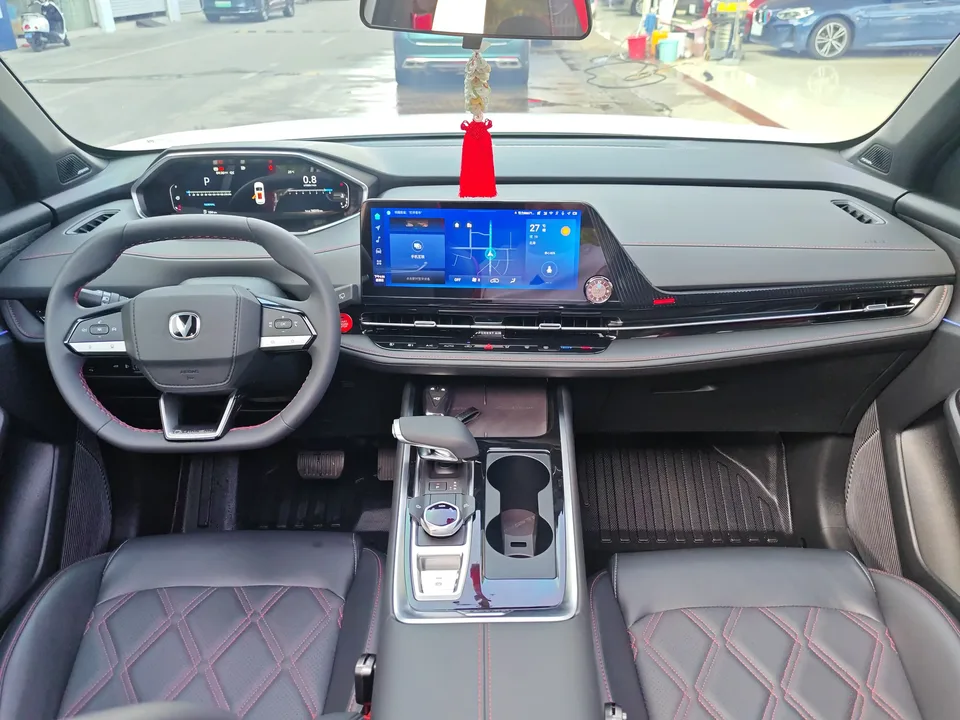 Changan CS55 Plus Changan CS55 PLUS 2024 The third generation 1.5T DCT premium model 2025 — thumbnail 3