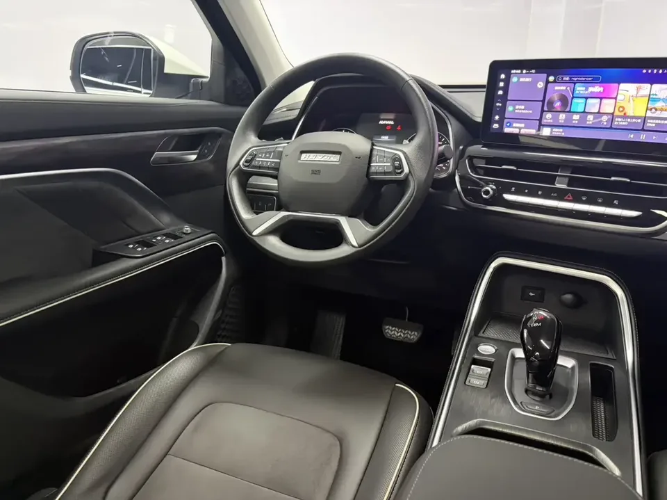 Haval H6 Haval H6 2023 National Trend Edition 1.5T Automatic City Edition 2023 — thumbnail 4