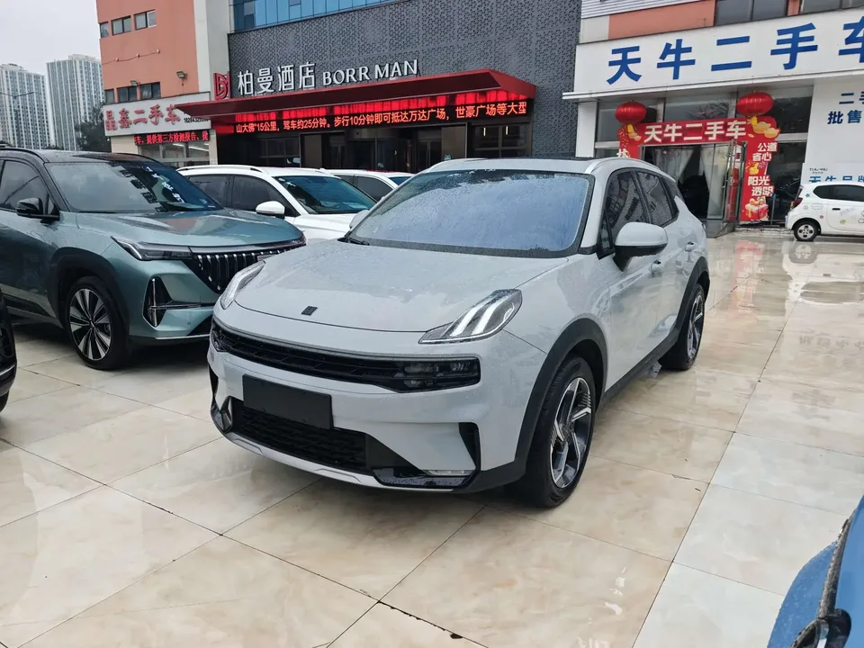 Lynk & Co 06 EM-P Lynk & Co 06 EM-P 2021 84KM Endurance Version Pro 2022 — photo 1, buy with delivery to Moscow