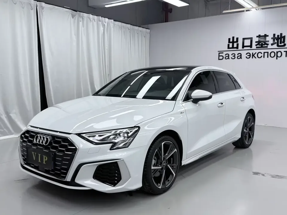 Audi A3 Audi A3 2023 Sportback 35 TFSI Stylish and sporty 2023 — photo 1, buy with delivery to Moscow