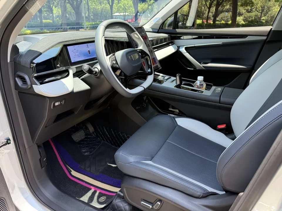 Geely Atlas L Boyue L 2024 1.5TD DCT Premium Edition 2024 — thumbnail 5