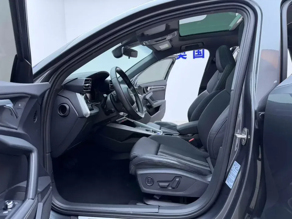 Audi A3 Audi A3 2021 Sportback 35 TFSI Stylish and sporty 2022 — thumbnail 5