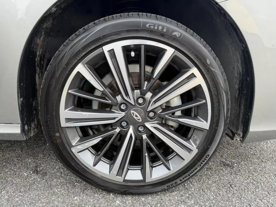 Chery Arrizo 8 Arrizo 8 2024 1.6TGDI DCT 2024 — миниатюра 3