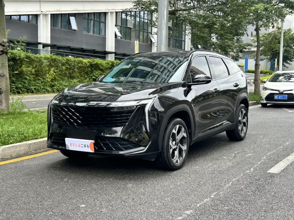 Geely Atlas L Boyue L 2024 1.5TD DCT Premium Edition 2024 — photo 1, buy with delivery to Moscow