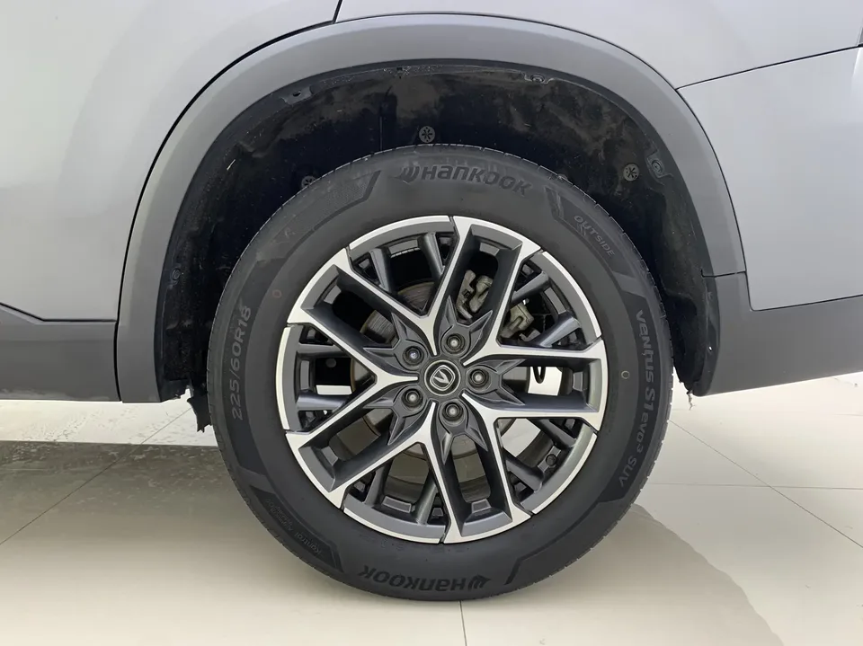 Changan CS75PLUS Changan CS75 PLUS 2022 Second generation 1.5T automatic premium model 2023 — thumbnail 3