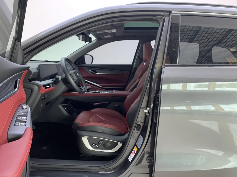 Changan CS75PLUS Changan CS75 PLUS 2022 Second generation 1.5T automatic premium model 2023 — thumbnail 5