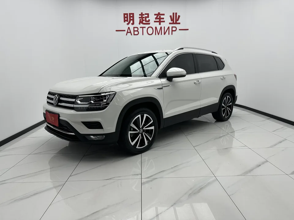 Volkswagen Tharu tuyue 2022 280TSI 2WD Deluxe Edition 2022 — photo 1, buy with delivery to Moscow