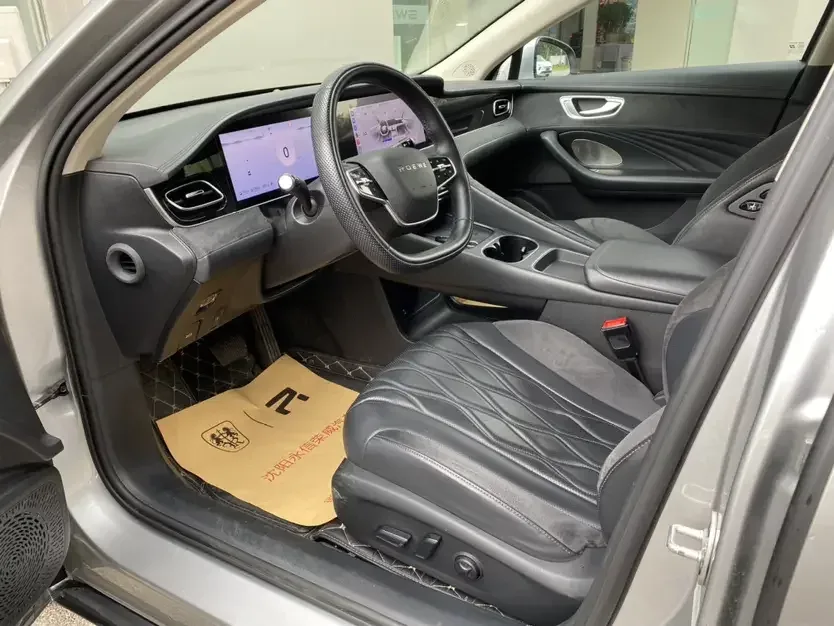 Roewe D7 DMH Roewe D7 DMH 2023 125 Ultimate 2023 — thumbnail 4