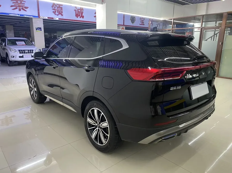 Haval H6 Haval H6 2023 National Trend Edition 1.5T Automatic Champion Edition 2023 — thumbnail 2