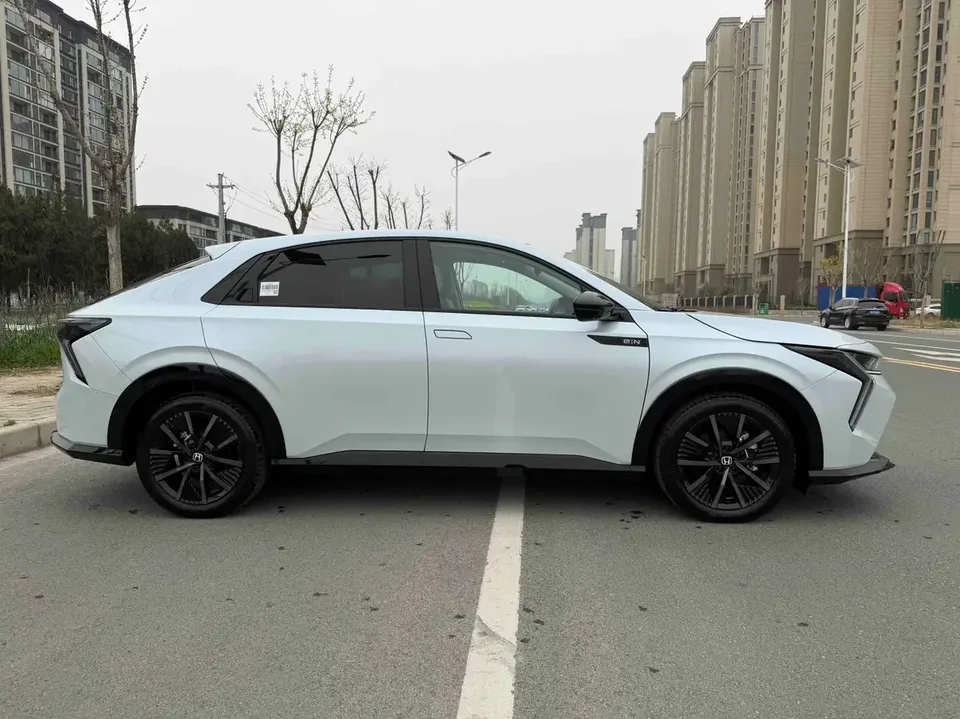 Honda hunting light e:NS2 Hunting light e:NS2 2024 Glitter Edition 2026 — thumbnail 2