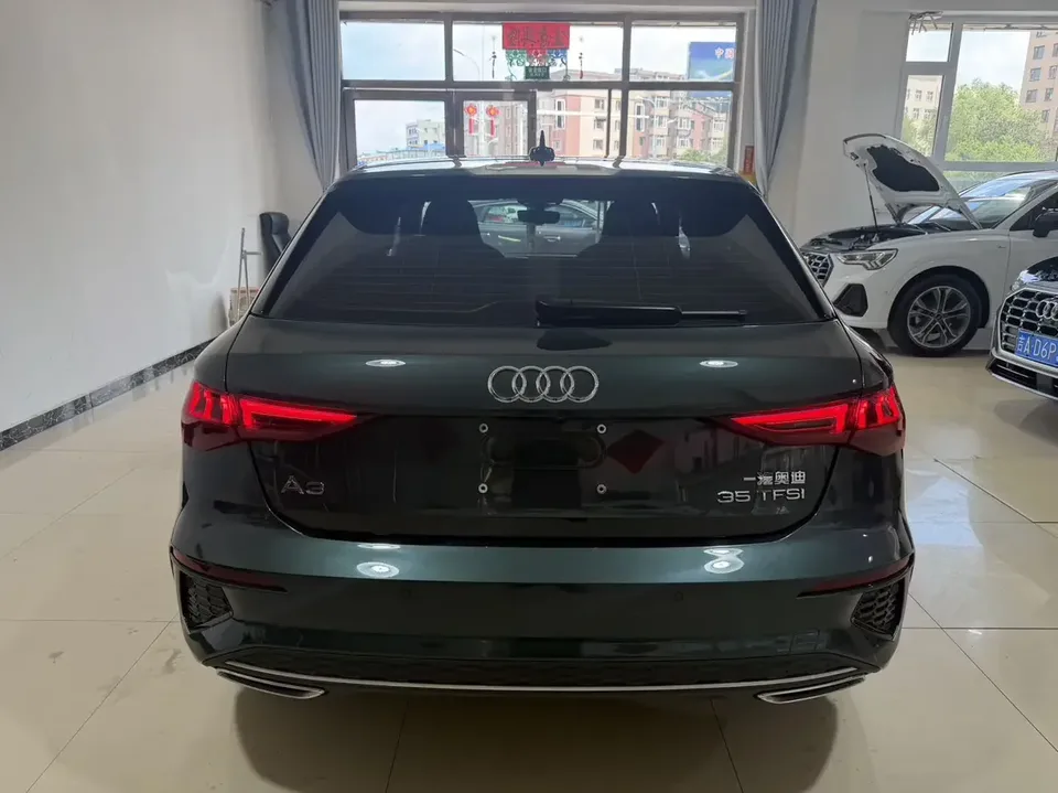 Audi A3 Audi A3 2023 Sportback 35 TFSI Stylish and sporty 2023 — миниатюра 2