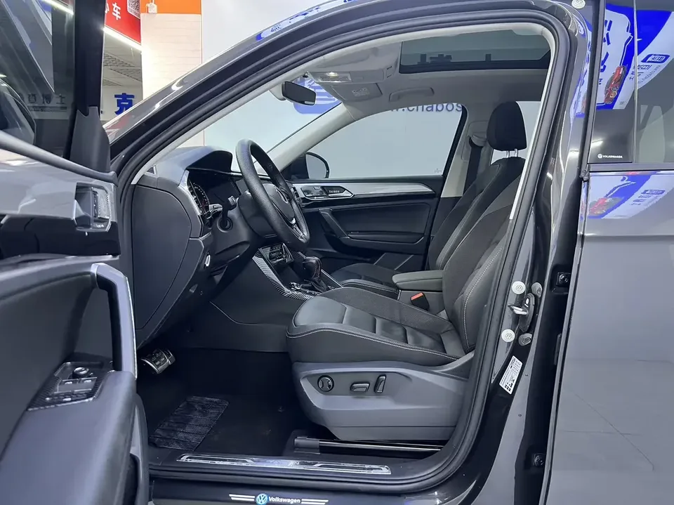 Volkswagen Tayron Tanyue 2022 280TSI 2WD Luxury Smart Edition 2022 — thumbnail 5