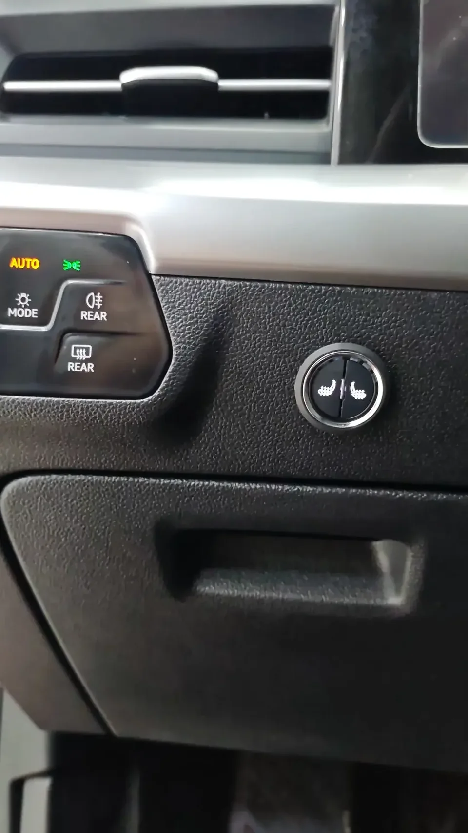 Volkswagen Lamando Lingdu 2023 Lingdu L 280TSI DSG Hot Edition 2023 — thumbnail 3