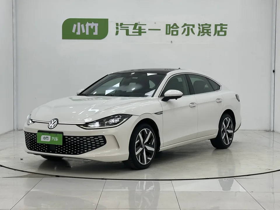 Volkswagen Lamando Lingdu 2023 Lingdu L 280TSI DSG Cool Edition 2023 — photo 1, buy with delivery to Moscow