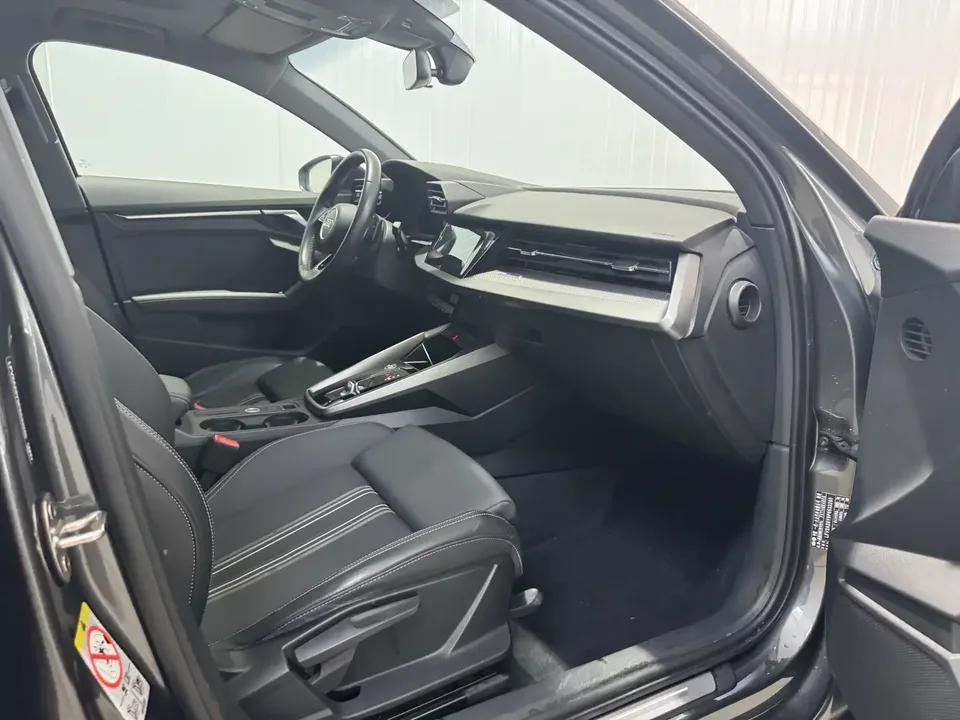 Audi A3 Audi A3 2023 A3L Limousine 35 TFSI Stylish Sports 2023 — thumbnail 5