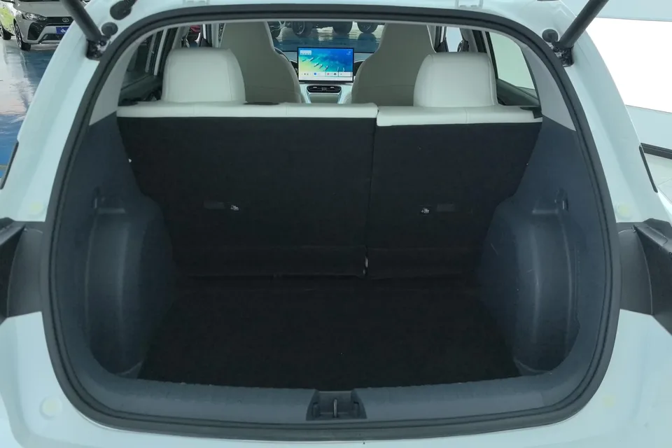 Geely Star Wish Star Wish 2025 UP 410km Explorer Edition 2025 — thumbnail 5