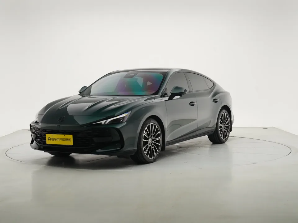 MG 7 MG7 2025 1.5T DCT Elegant Edition 2025 — photo 1, buy with delivery to Moscow