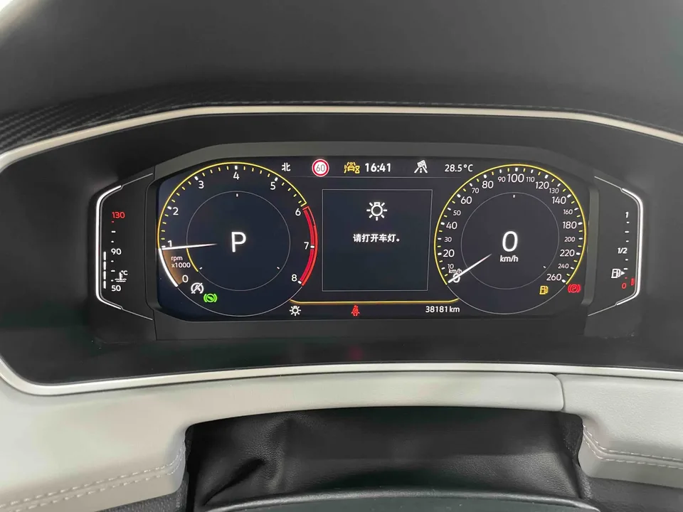 Volkswagen Tayron Tanyue 2023 280TSI 2WD Luxury Plus Advanced Edition 2023 — thumbnail 4
