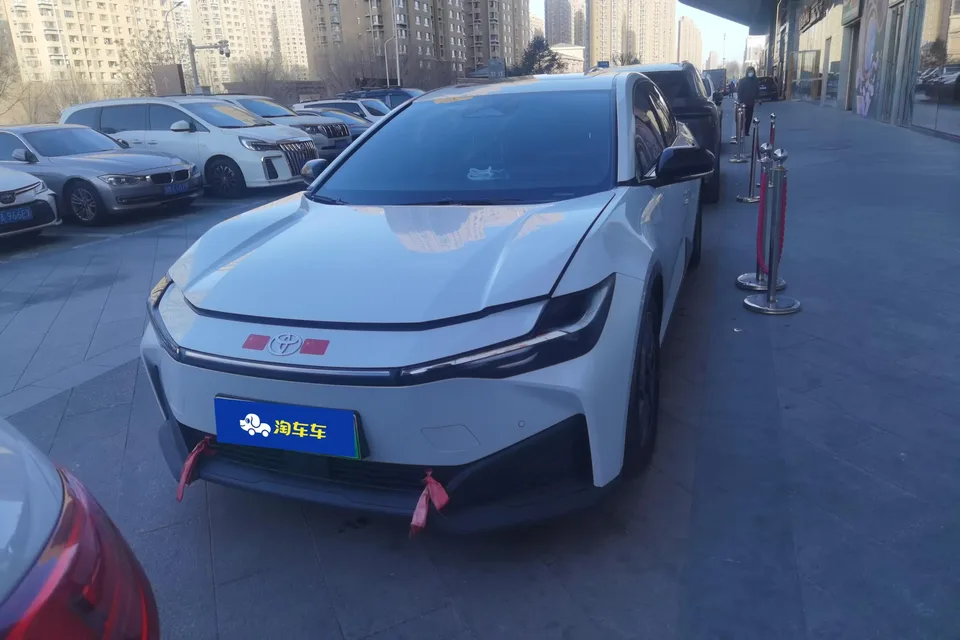 Toyota bZ3 Toyota bZ3 2023 Elite PRO 2023 — миниатюра 4