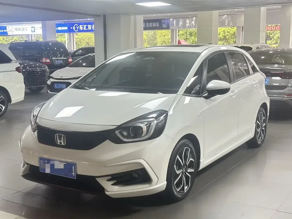 Honda LIFE HONDA LIFE 2023 1.5L CVT SPO-SS Smart Edition 2023 — photo 1, buy with delivery to Moscow