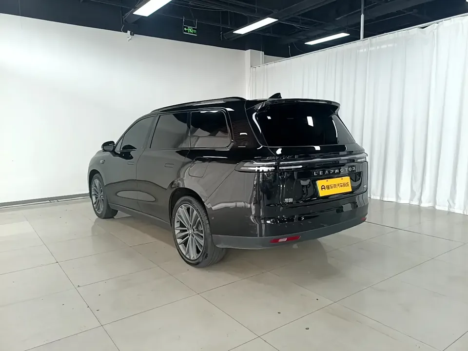 Leapmotor C16 Leapmotor C16 2024 Extended Range 200 Premium Edition 2024 — thumbnail 2