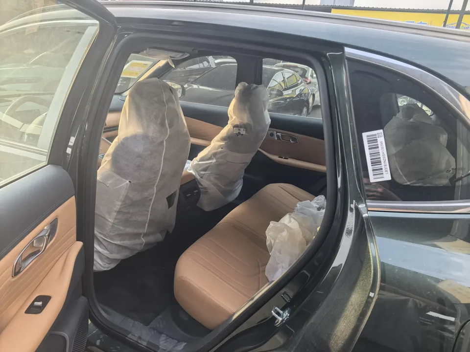 Geely Galaxy Starship 7 EM-i Galaxy Starship 7 EM-i 2026 135KM Starship Edition 2026 — thumbnail 3