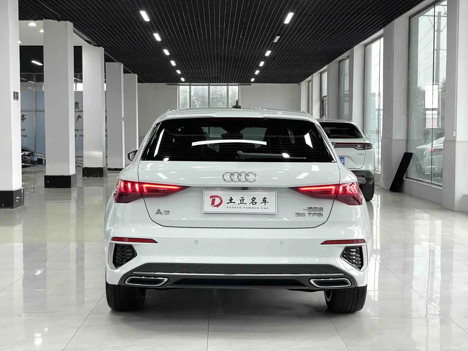 Audi A3 Audi A3 2022 Sportback 35 TFSI Stylish and sporty 2022 — thumbnail 2