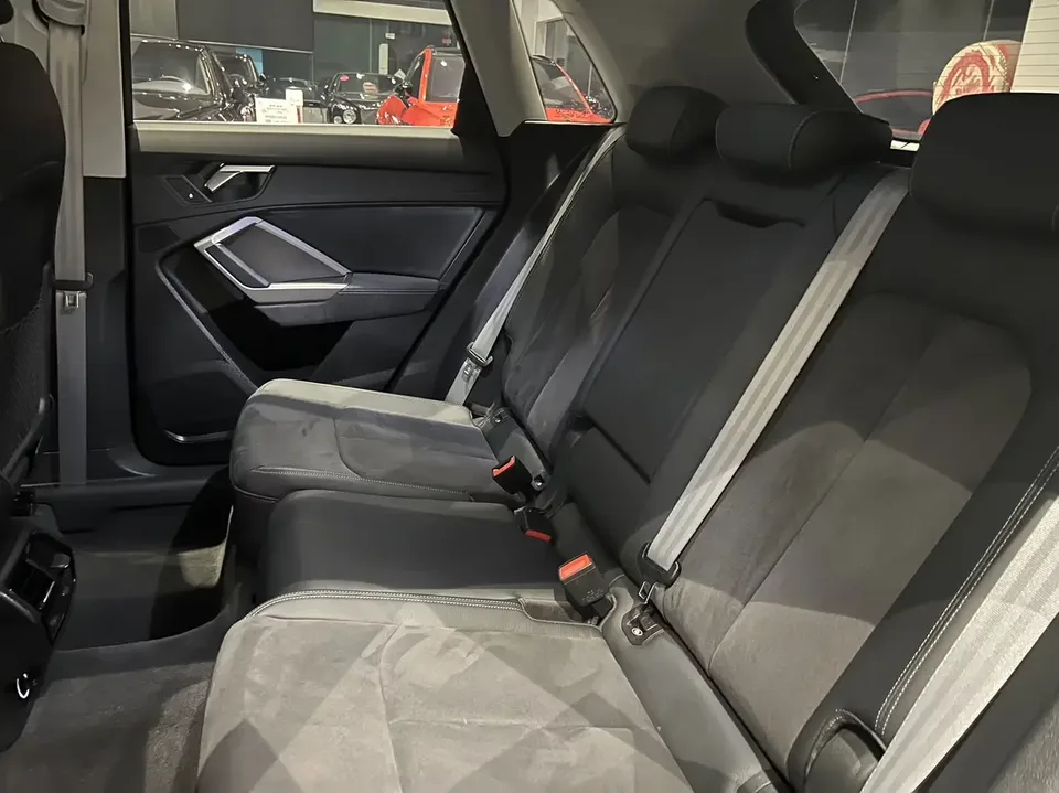 Audi Q3 Audi Q3 2022 35 TFSI Stylish Dynamic 2023 — thumbnail 5
