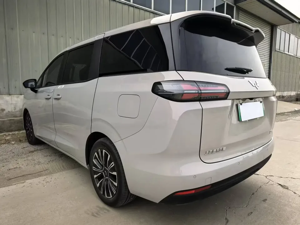 Wuling Starlight 730 EV Starlight 730 EV 2025 500km Luxury 2025 — thumbnail 2