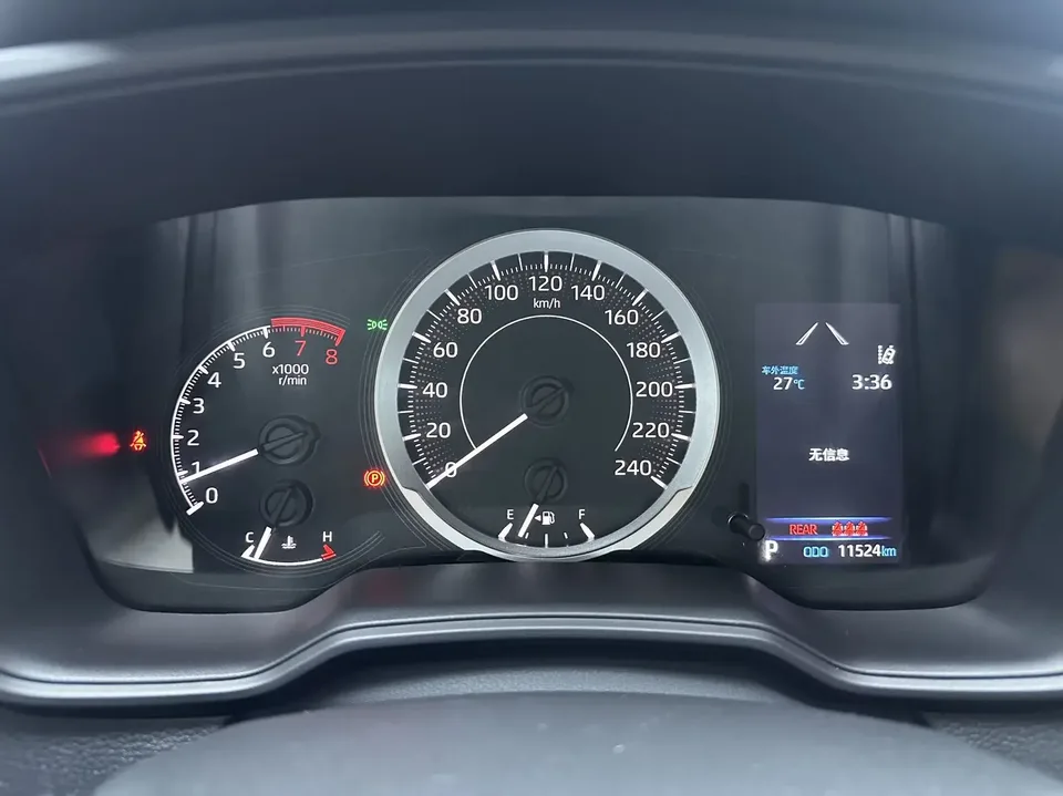 Toyota Levin Lei Ling 2021 185T CVT Sports Edition 2022 — thumbnail 4