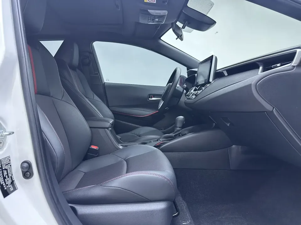 Toyota Levin Lei Ling 2021 185T CVT Sports Edition 2022 — thumbnail 5