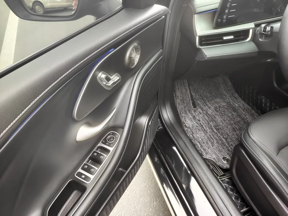 Chery Arrizo 8 Arrizo 8 2024 1.6TGDI DCT Intelligence 2024 — thumbnail 4