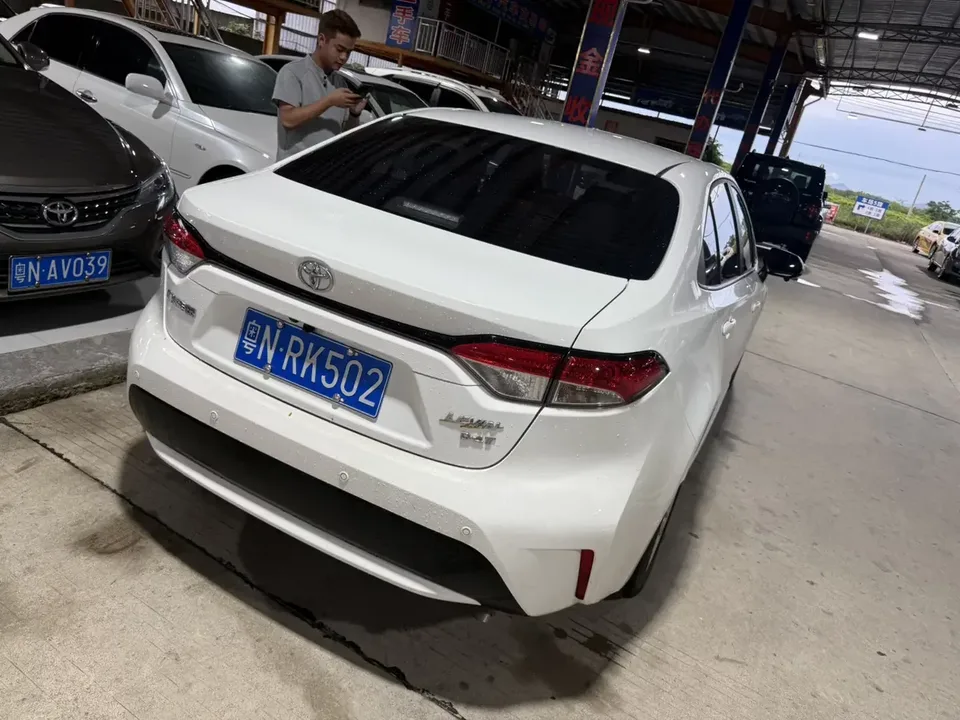Toyota Levin Lei Ling 2022 185T CVT Deluxe Edition 2022 — thumbnail 4