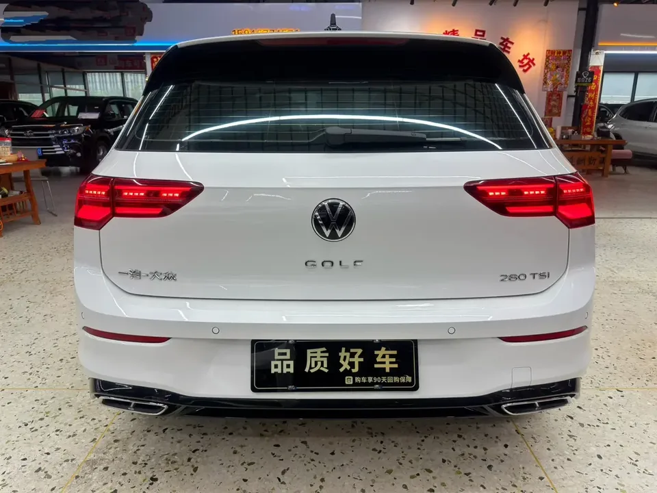 Volkswagen Golf golf 2023 280TSI DSG R-Line Lite 2023 — thumbnail 2