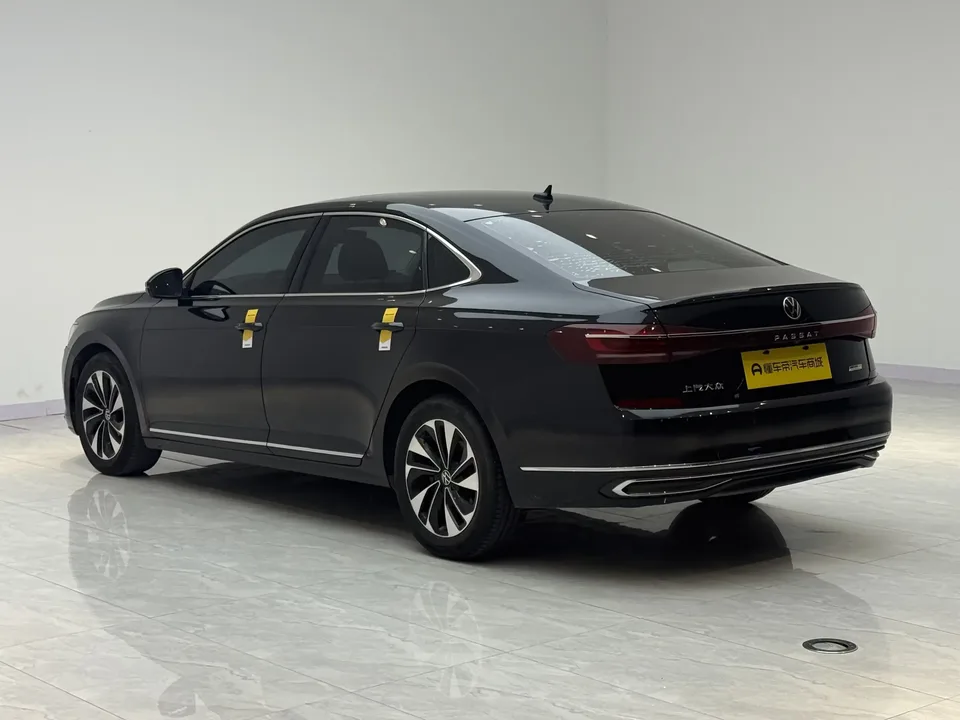 Volkswagen Passat Passat 2022 280TSI Elite Edition 2022 — thumbnail 2